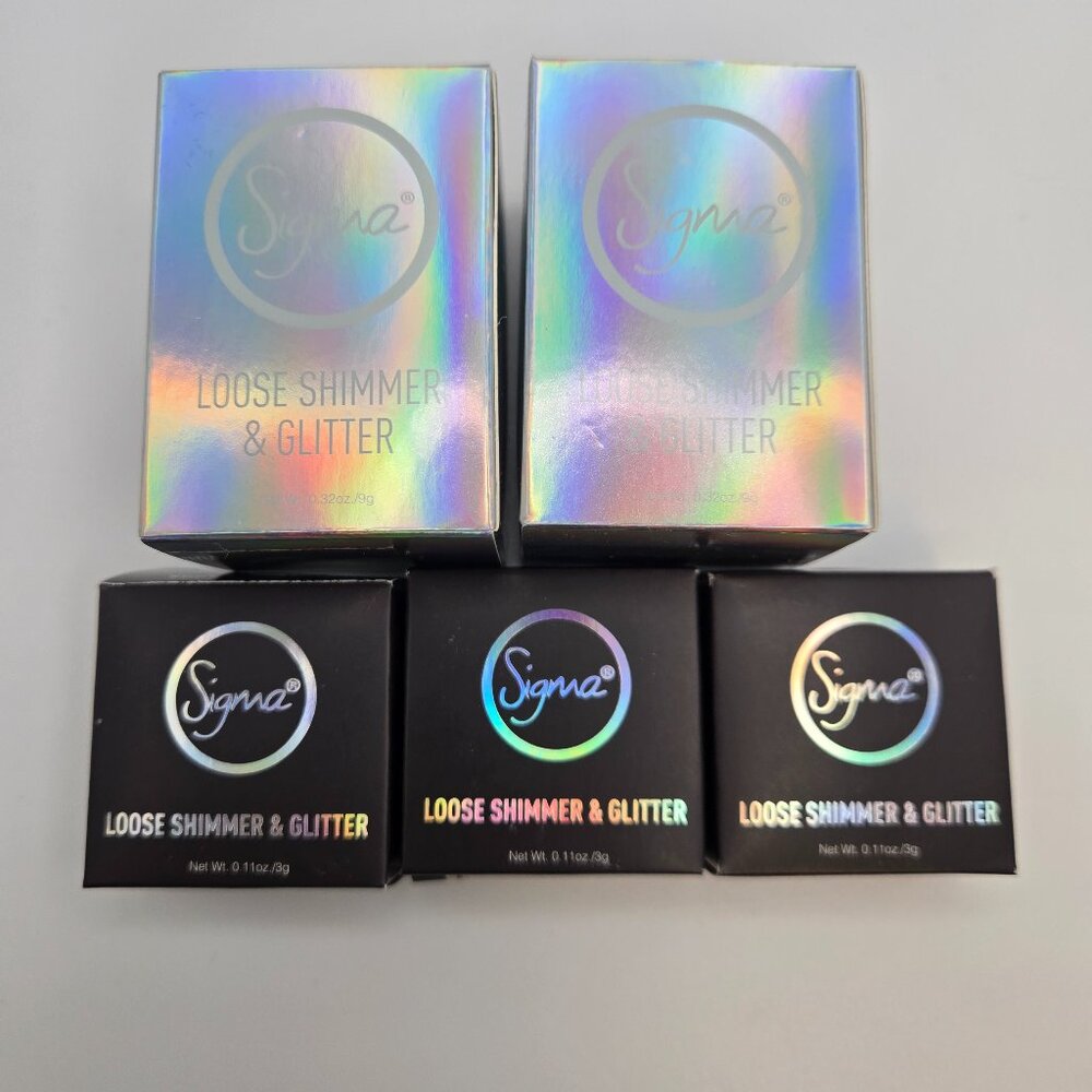 NWT Sigma Loose Shimmer & Glitter Group
